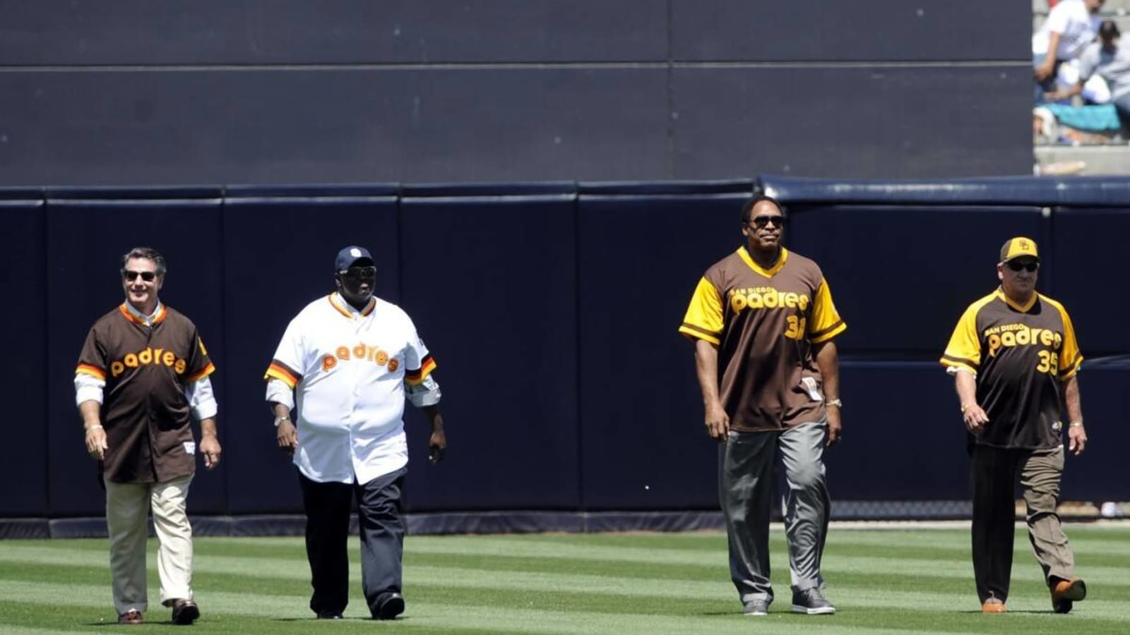 First Look: 3 Murals of Padres Legends to Debut at FanFest