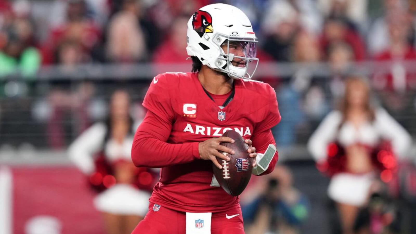 Cardinals&#39; Kyler Murray Takes Cheap Shot From Seahawks LB