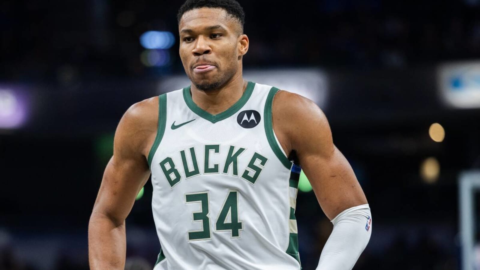 Giannis Antetokounmpo Made NBA History In BucksPacers Game Yardbarker