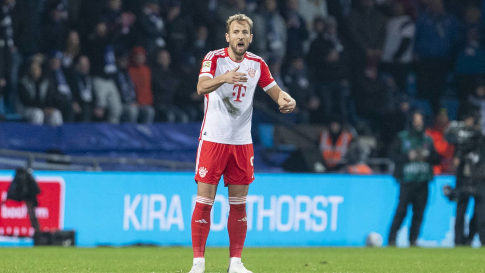 Bayern Munich&#39;s Third Loss in Nine Days Leaves Leverkusen Eight Points Clear in Bundesliga Title Race