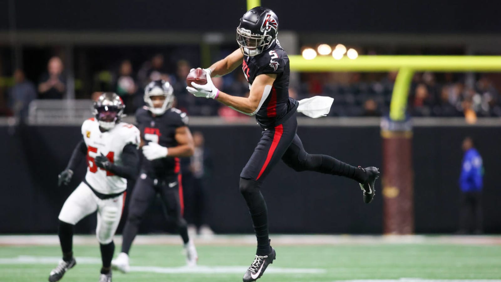 New Falcons GOAT WR? Drake London Takes Record From Julio Jones