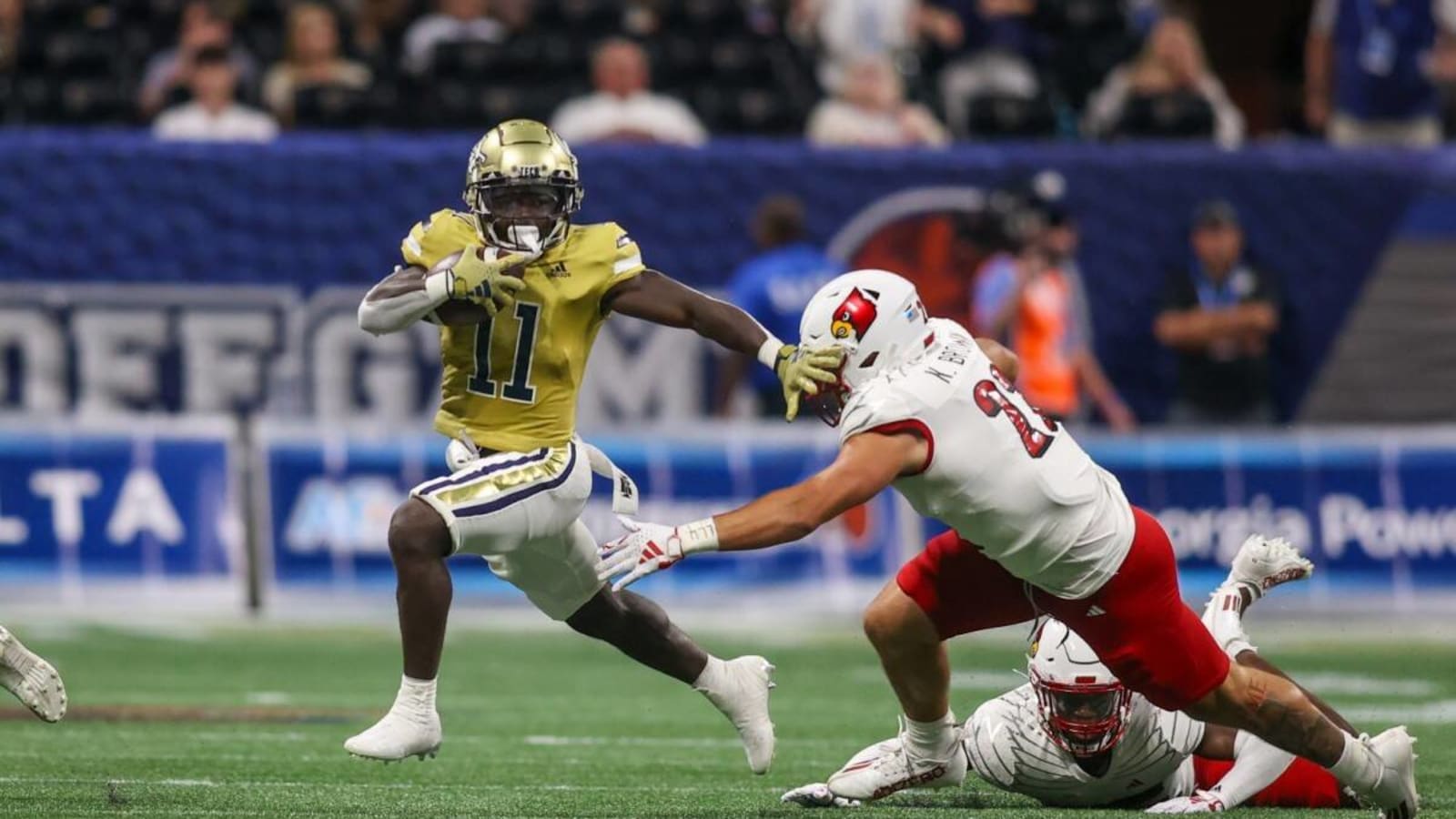 Louisville LB Keith Brown Enters Transfer Portal