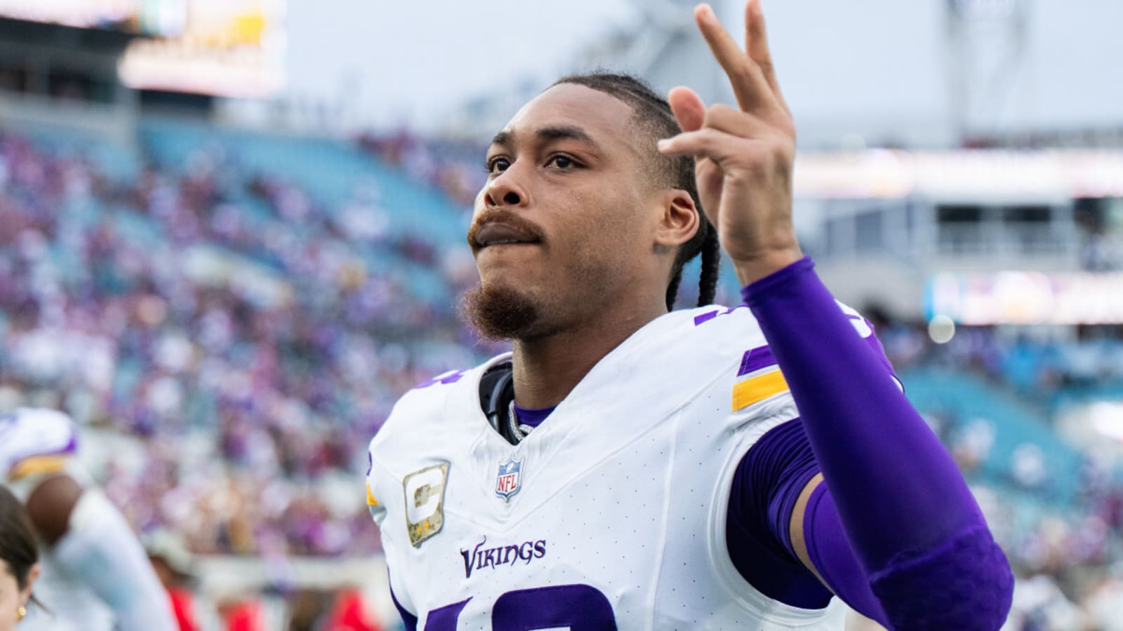 Vikings WR Justin Jefferson Sounds Off on Sam Darnold, J.J. McCarthy Debate