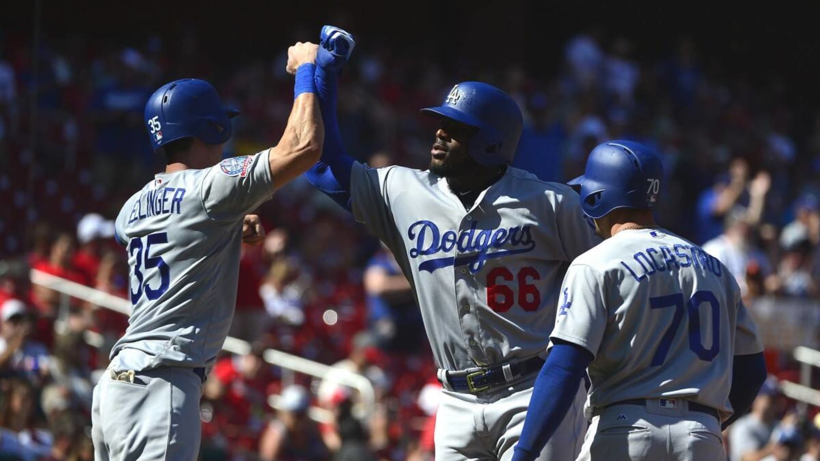 Former Dodgers Outfielder Signs With San Diego Padres: Report