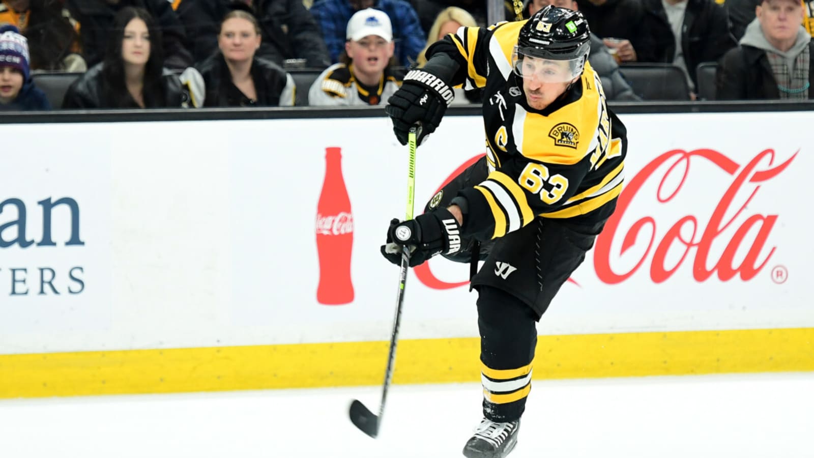 Insider Compares Bruins&#39; Brad Marchand Talk to Sidney Crosby Rumors