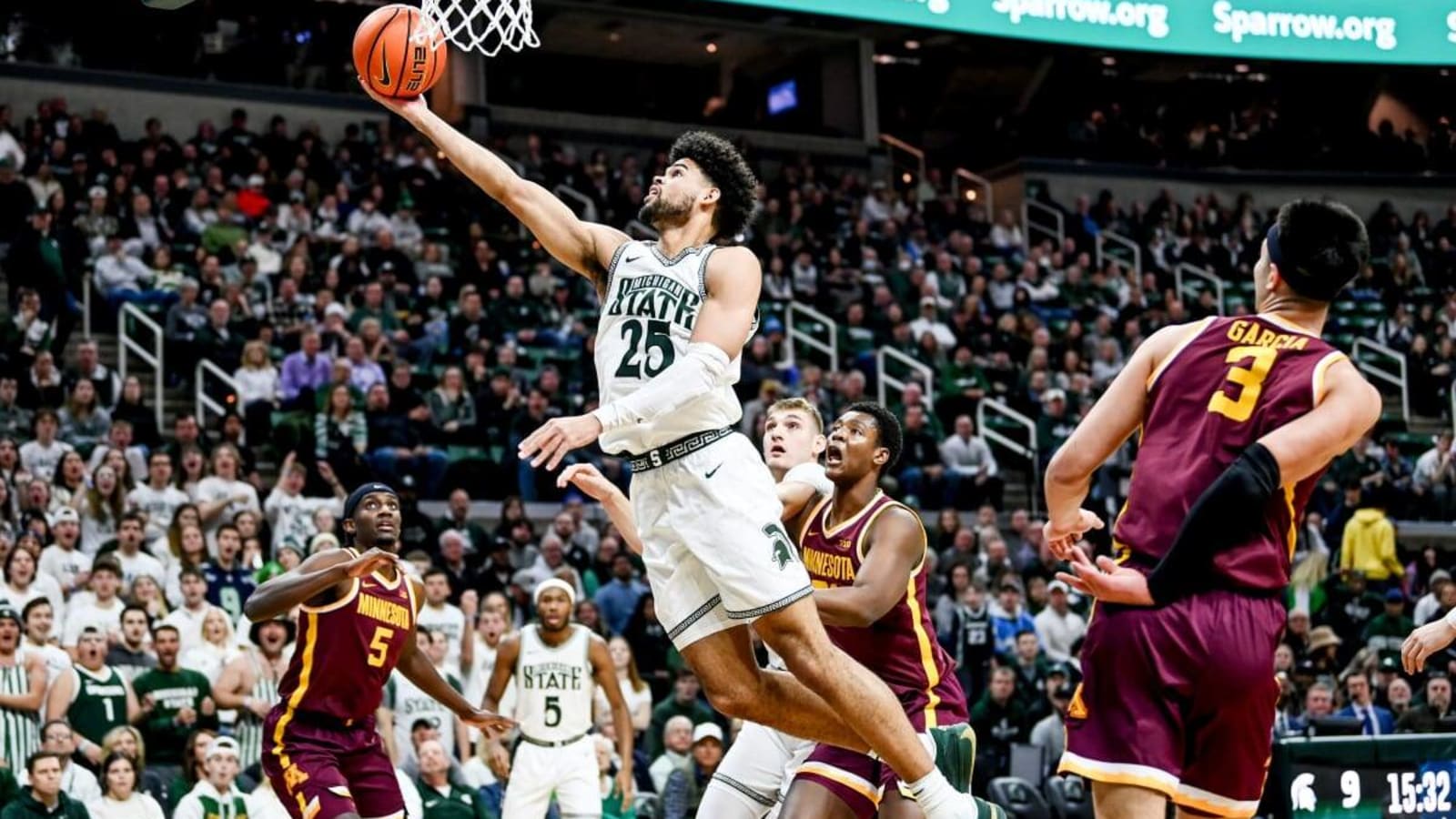 Michigan State&#39;s Malik Hall Reaches Career Milestone vs. Minnesota