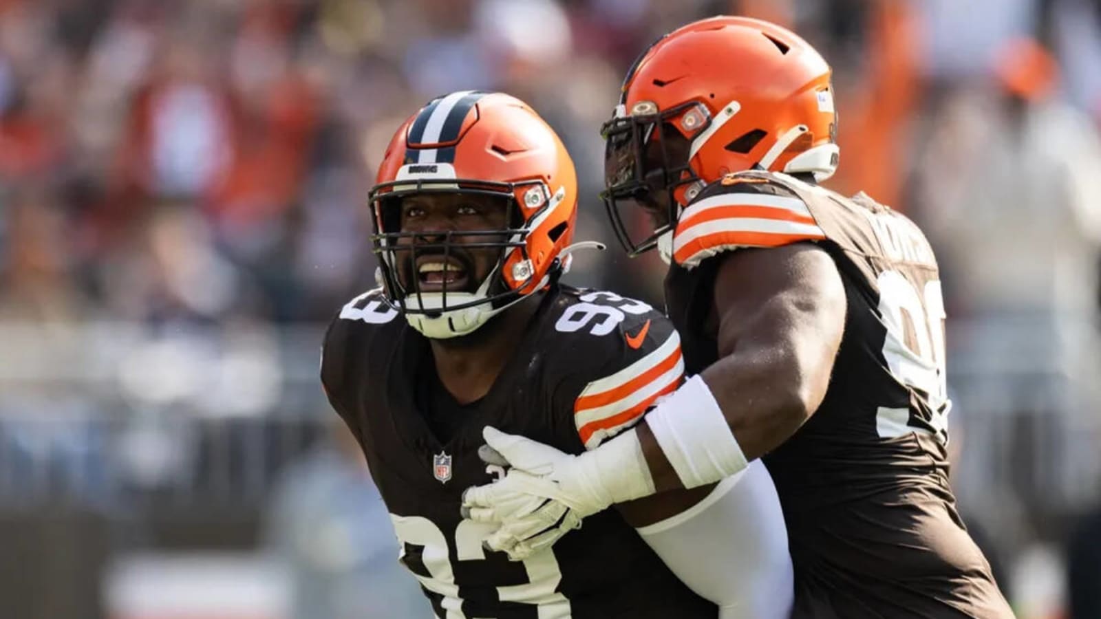 Browns need to bring back pending free agent that helped revive their defense in 2023