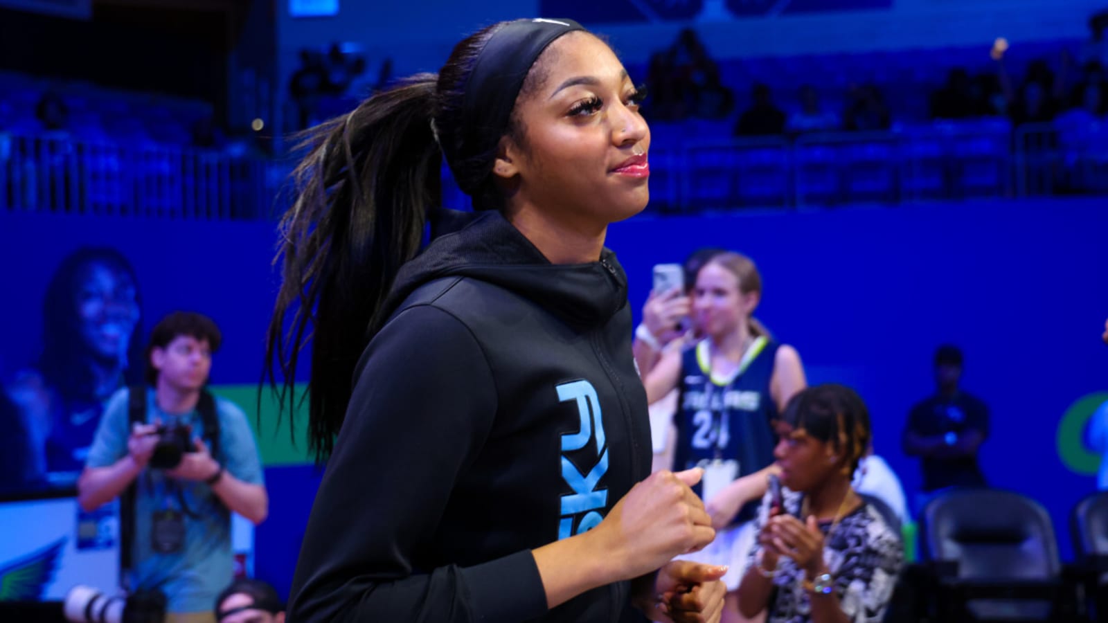 Angel Reese Sends Message to Dwyane Wade on Wednesday