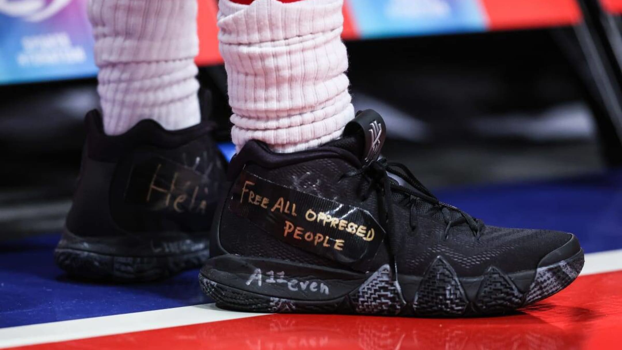 Kyrie 4 2025 black panther
