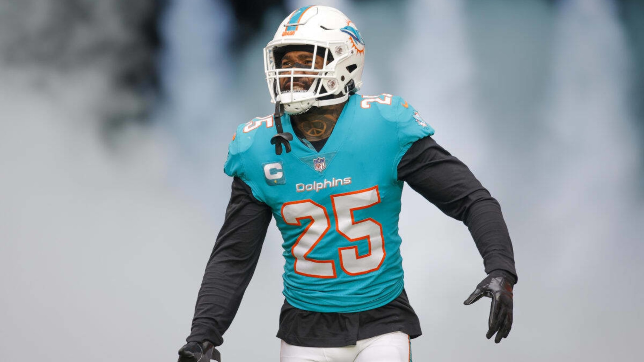 Miami Dolphins CB Xavien Howard on the Rebound Despite Making Pro