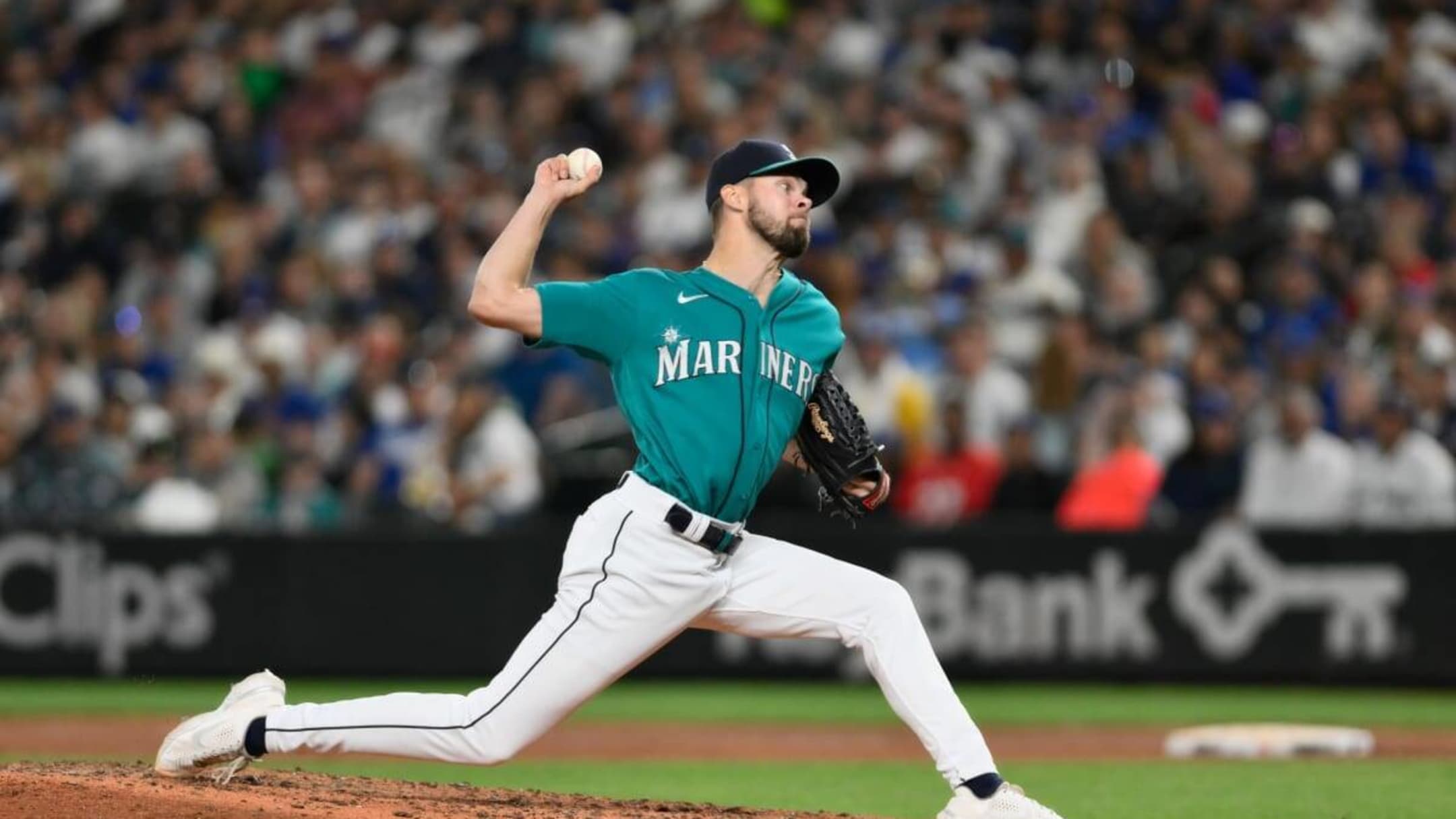 Seattle Mariners on X: Make sure you can see my bulging biceps