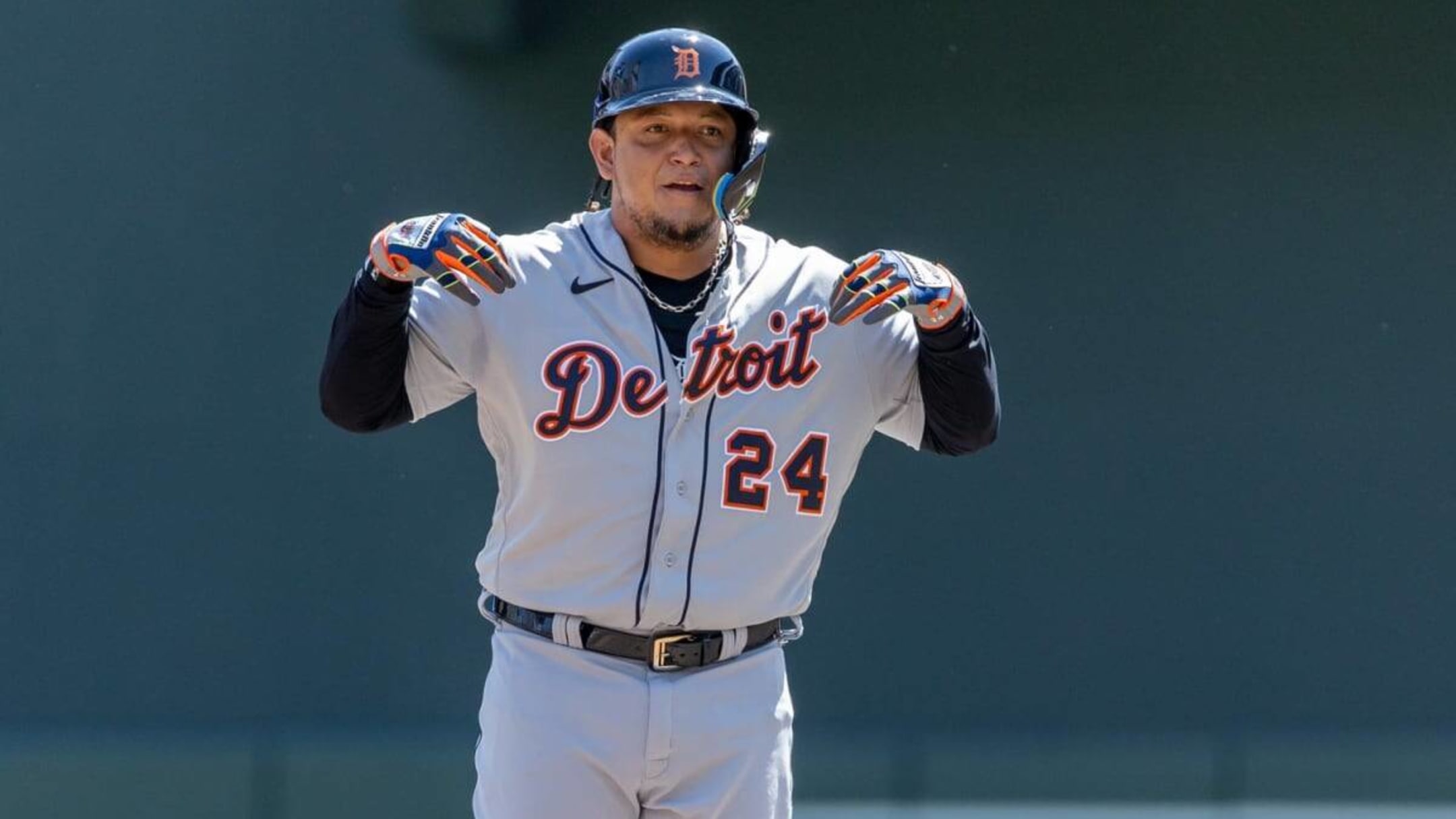 Tigers' Miguel Cabrera wins seventh Silver Slugger