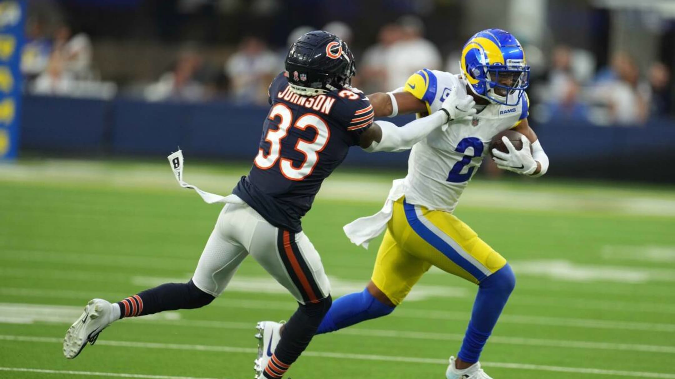 PFF Urges Chargers to Target This NFC North Cornerback in Free Agency