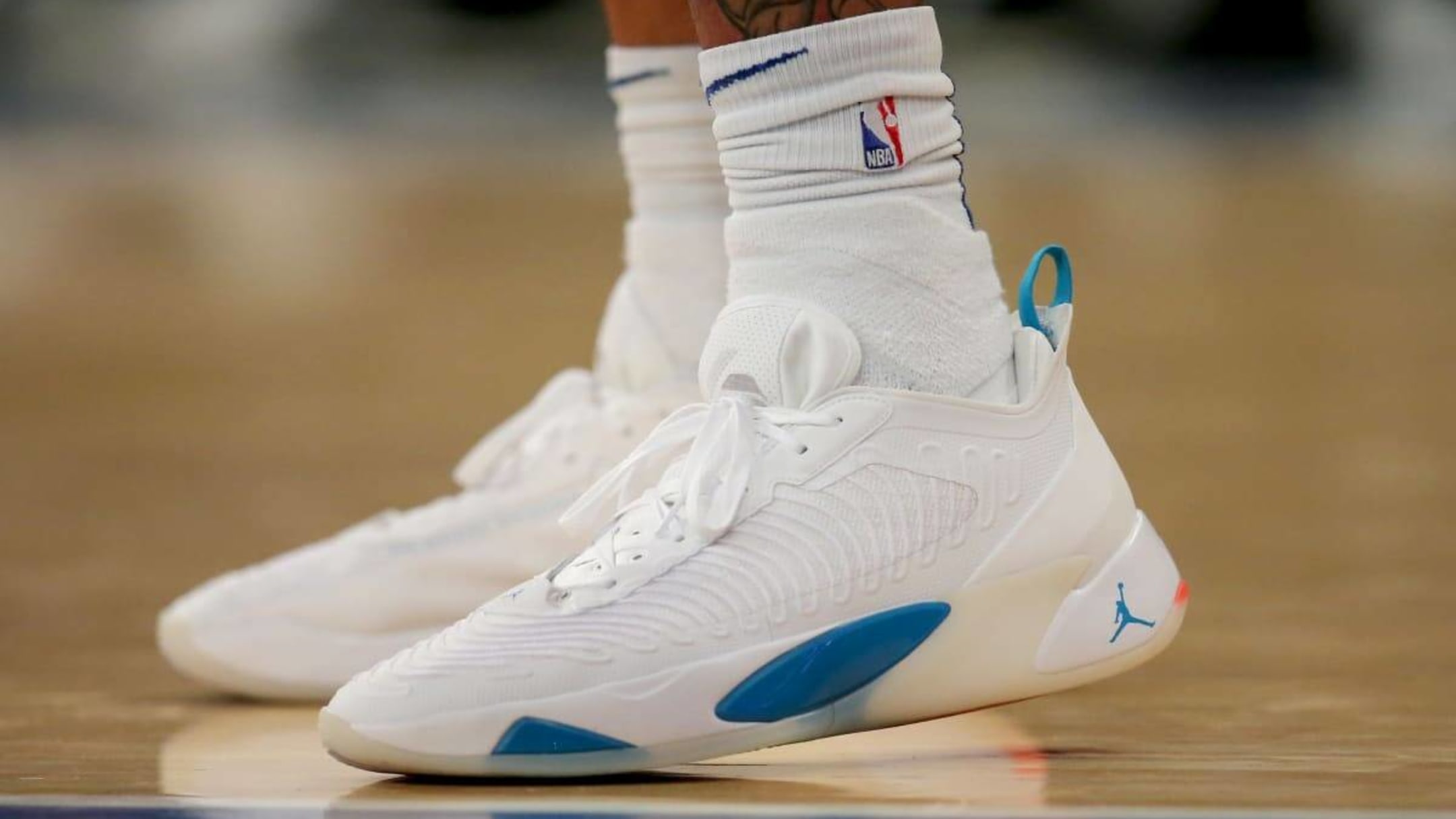 Basketball shoes winnipeg hotsell