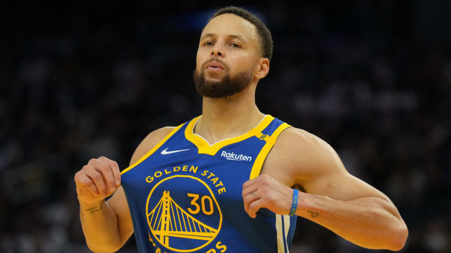 Steph Curry Earns Praise for What He Did Before Warriors&#39; Game