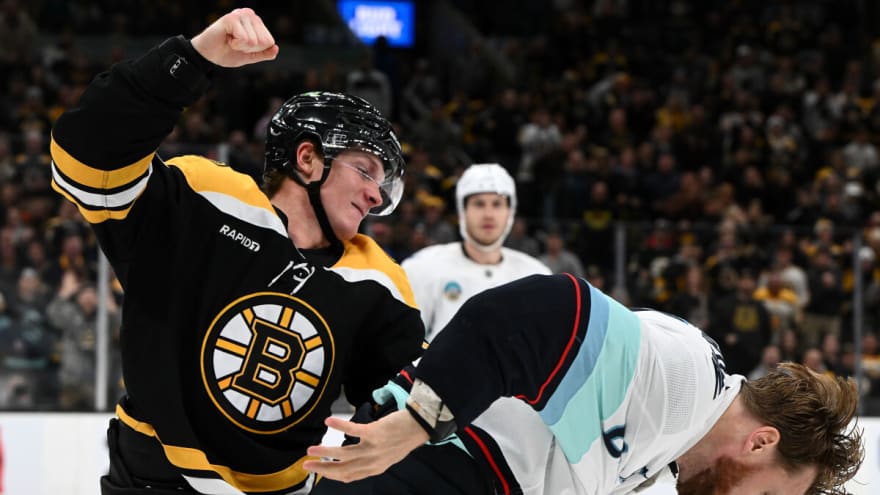 Bruins Urged to Trade Struggling Veteran Forward in New Year