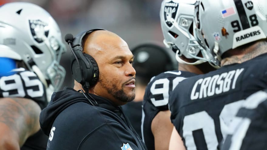 Las Vegas Raiders head coach Antonio Pierce reveals his plans for free agent acquisition Andrus Peat