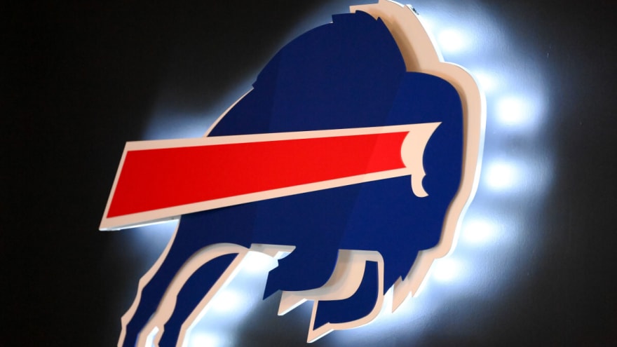 Bills Predicted to Draft All-America WR for Josh Allen in 2026