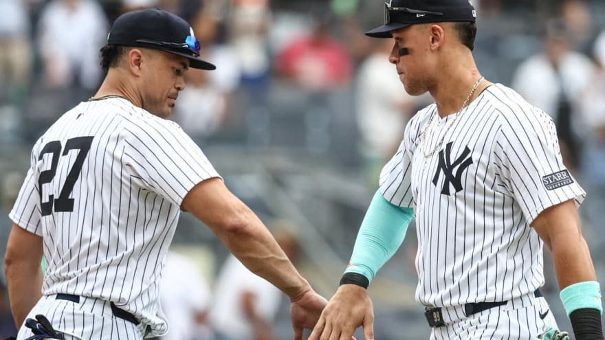 Yankees’ Aaron Boone Provides Giancarlo Stanton Update After Aaron Judge Injury