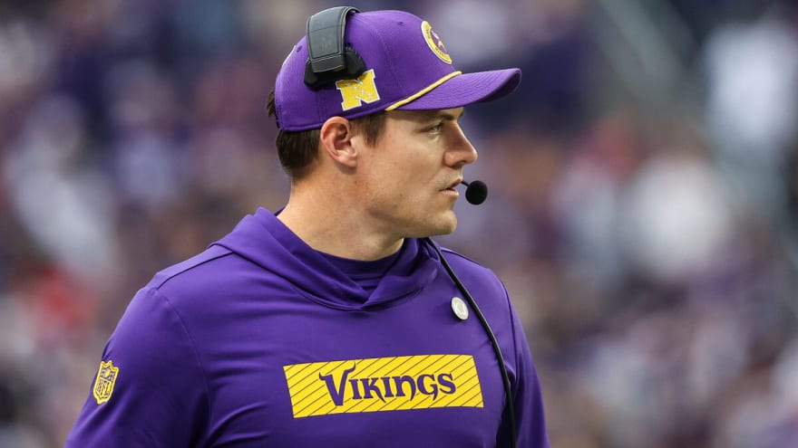Vikings Predicted to Sign Four-Time Pro Bowl QB to Replace J.J. McCarthy