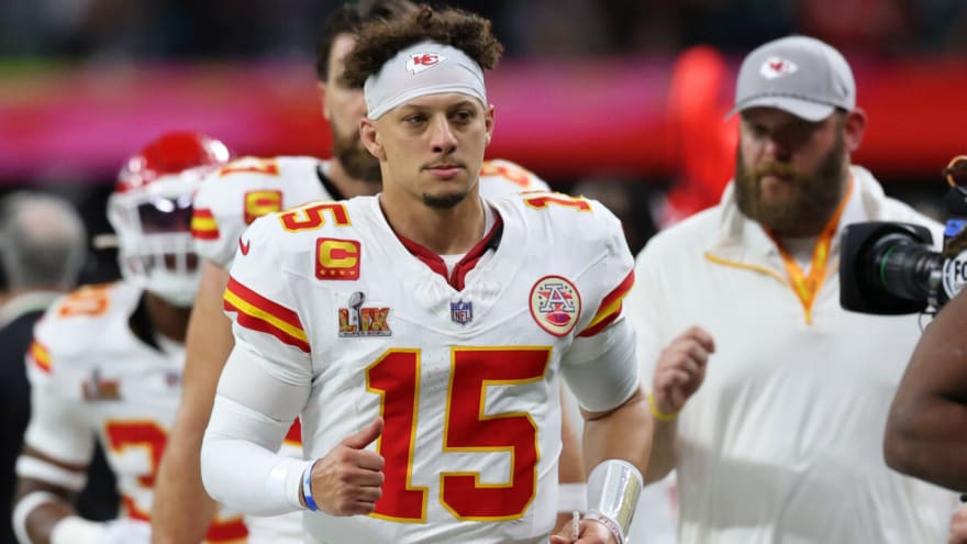 Top 10 NFL QBs - Where Is Chiefs&#39; Patrick Mahomes?