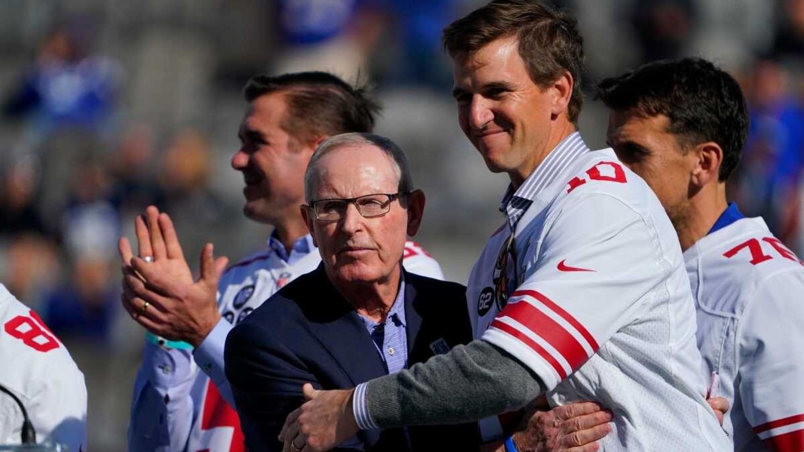 Eli Manning dominated Tom Brady&#39;s Netflix roast and he didn&#39;t even attend