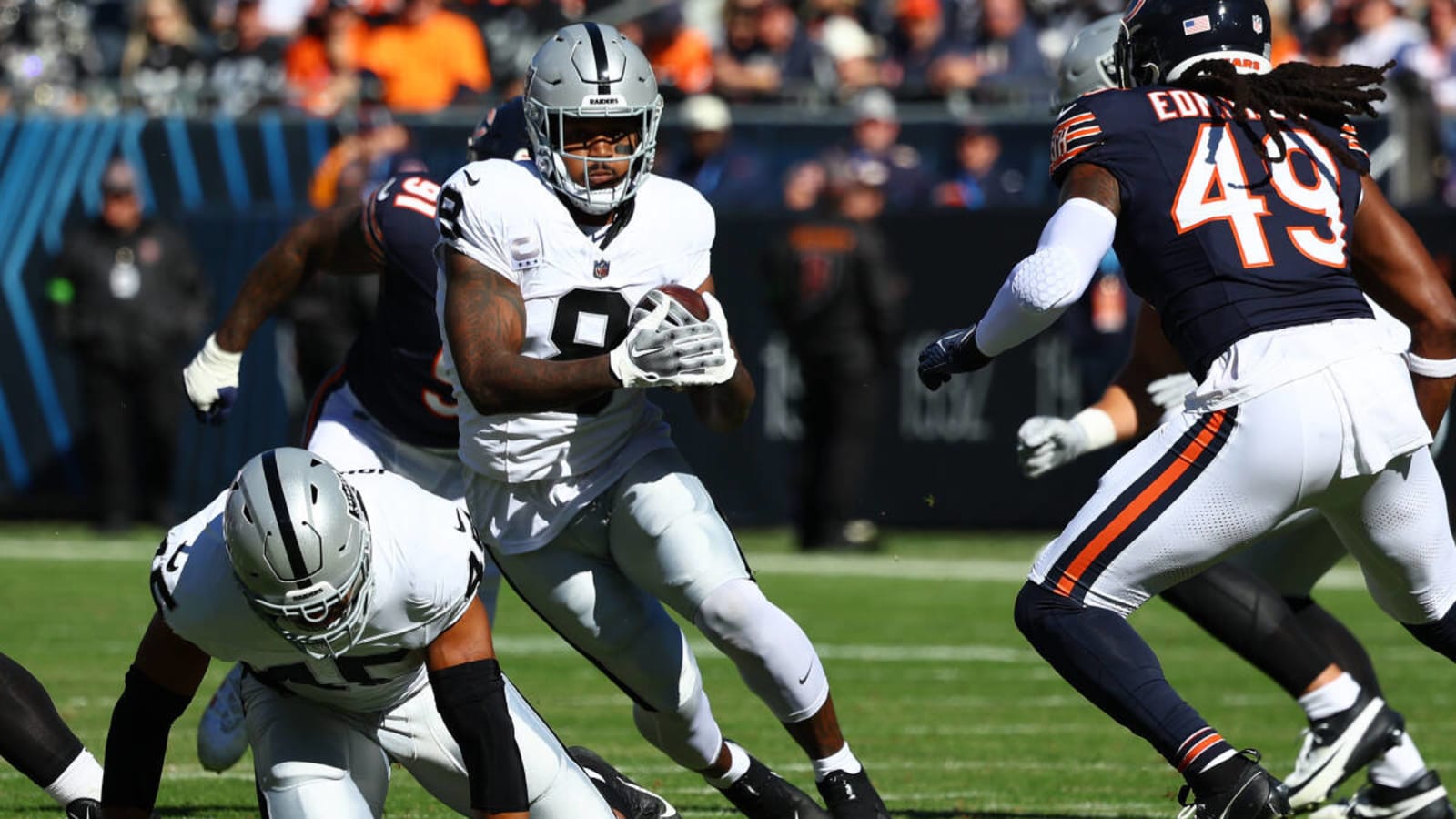 Possible Bears Interest in Josh Jacobs Reported