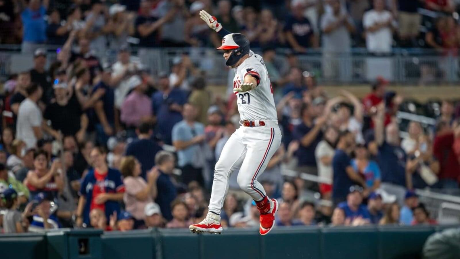 Ryan Jeffers unleashes epic bat flip after clutch homer