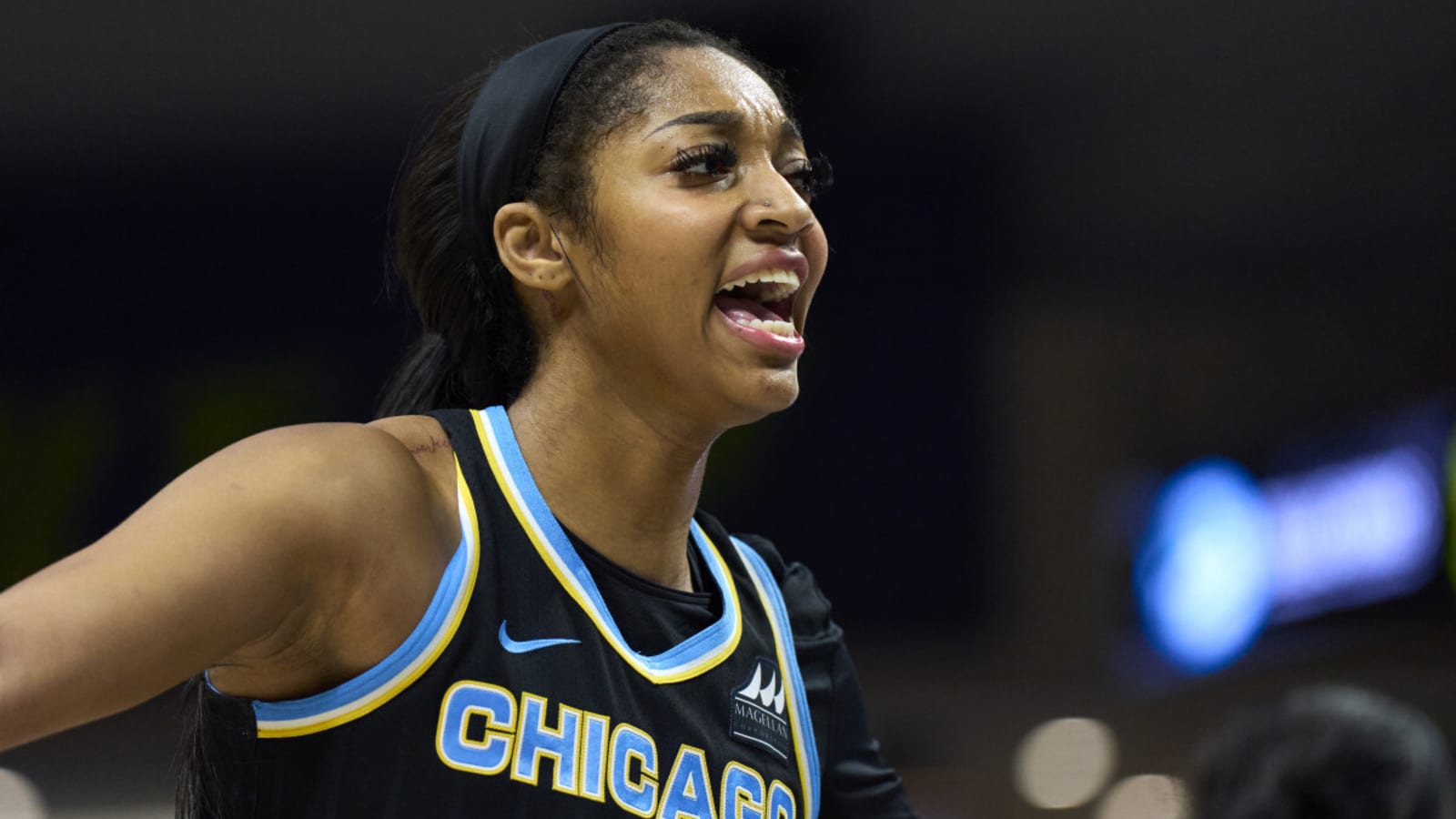 Legendary Athlete Doesn&#39;t Hold Back On Angel Reese Winning BET Award