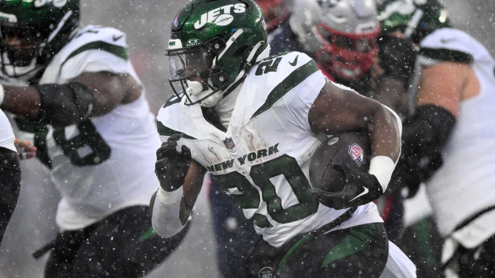 Jets&#39; RB Breece Hall &#39;Probably the Best Back in the NFL&#39;