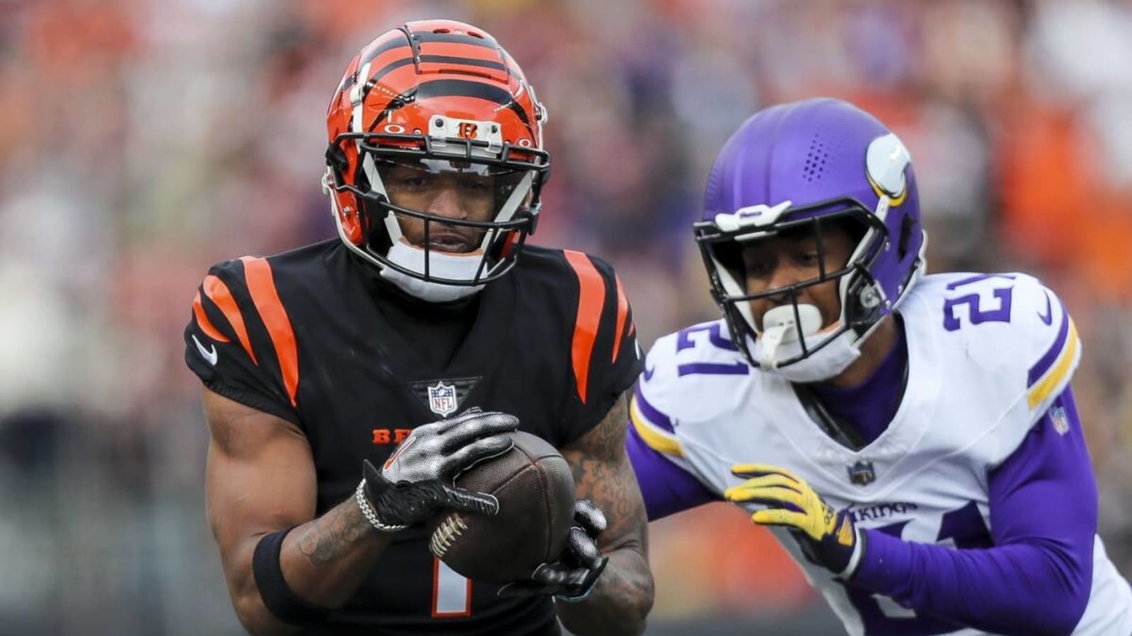 Latest Details on Ja&#39;Marr Chase&#39;s Shoulder Injury