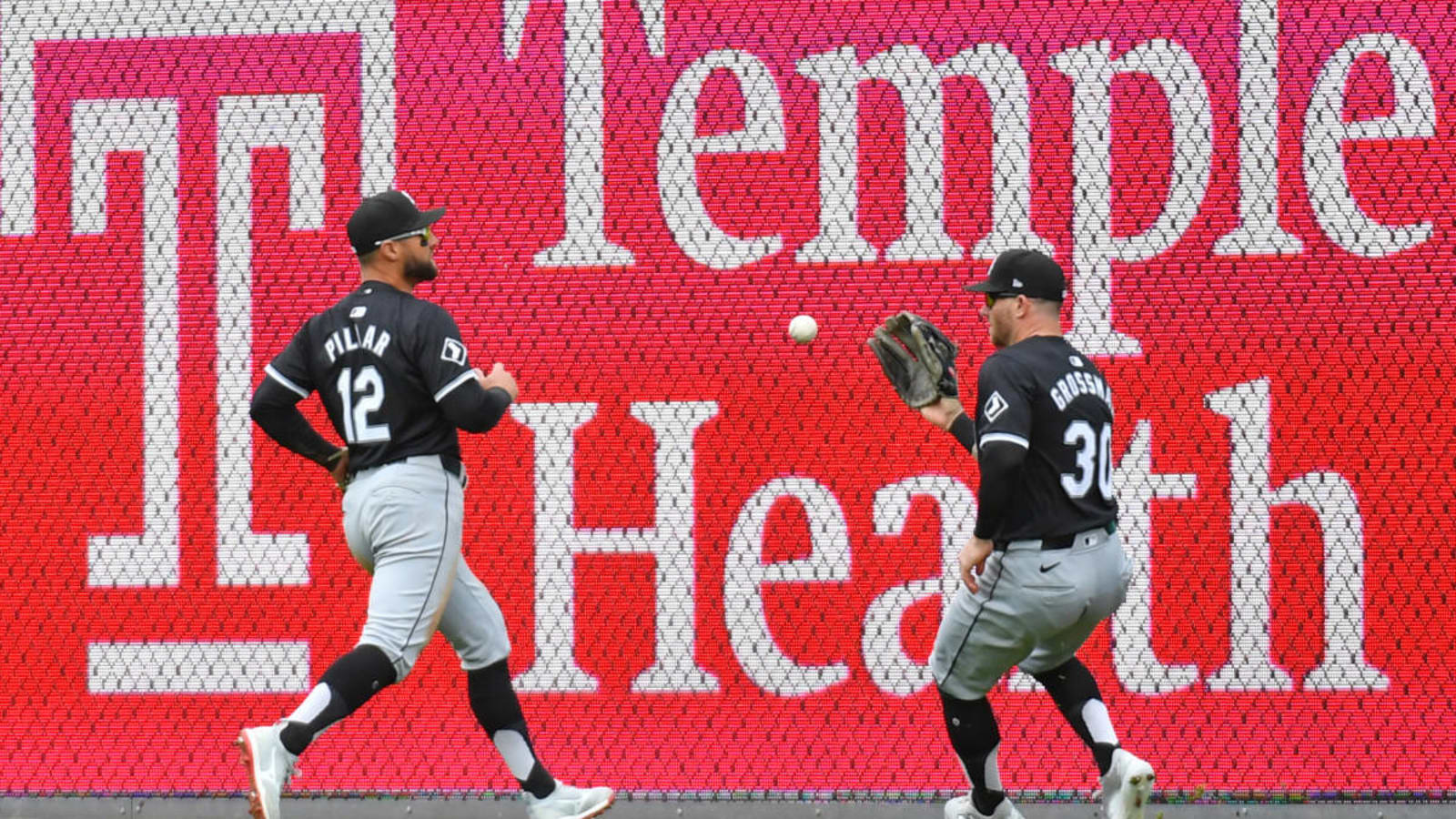 White Sox Swept, Drop to 3-18 with 8-2 Loss to Phillies