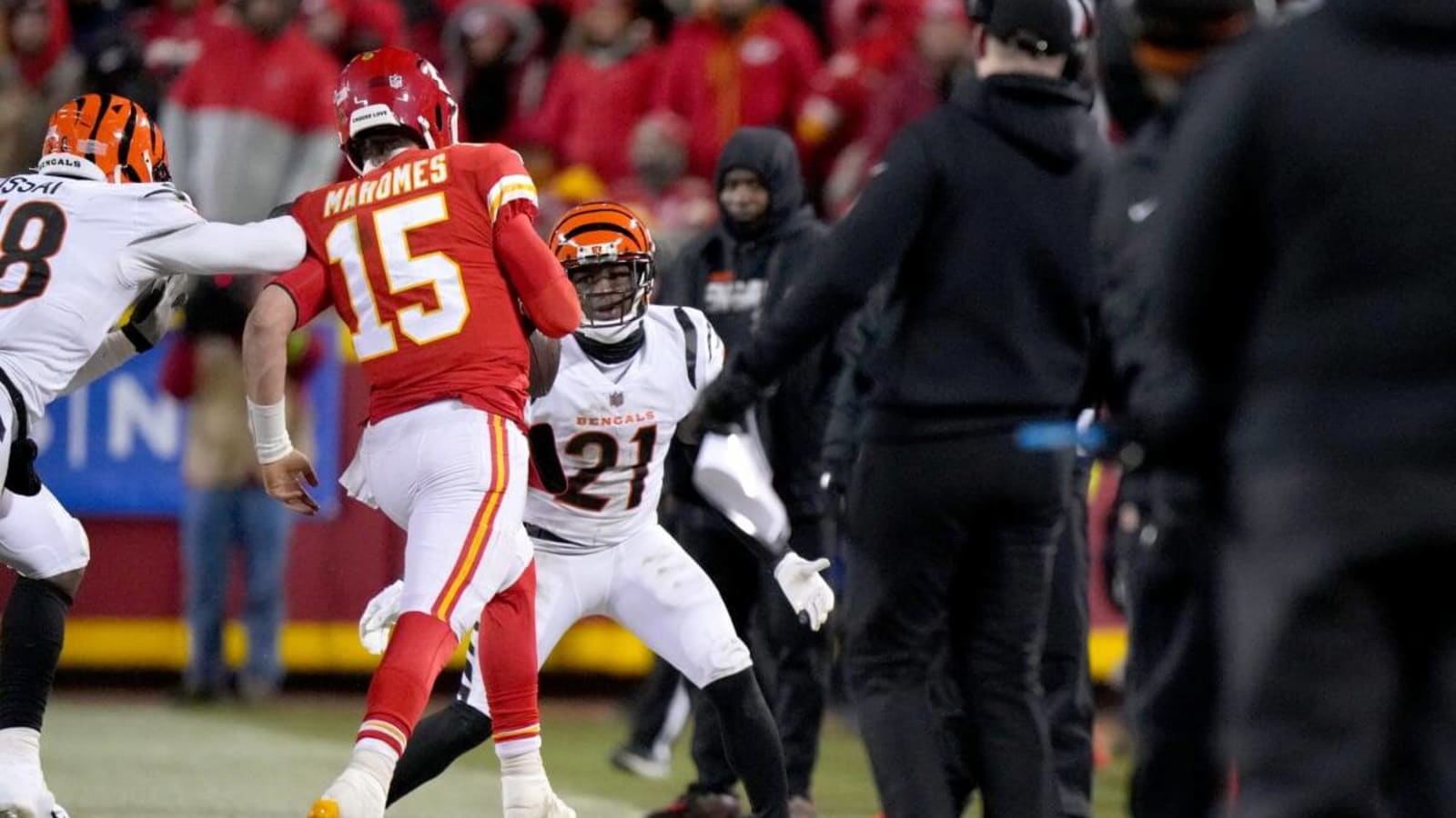 Germaine Pratt Was Livid Following Bengals&#39; Loss to Chiefs: &#39;Why The F--- Would You Touch The Quarterback?&#39;