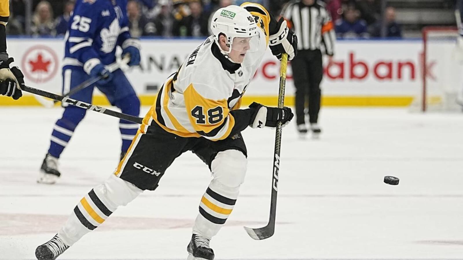 Valtteri Puustinen Should Stick in Penguins Lineup