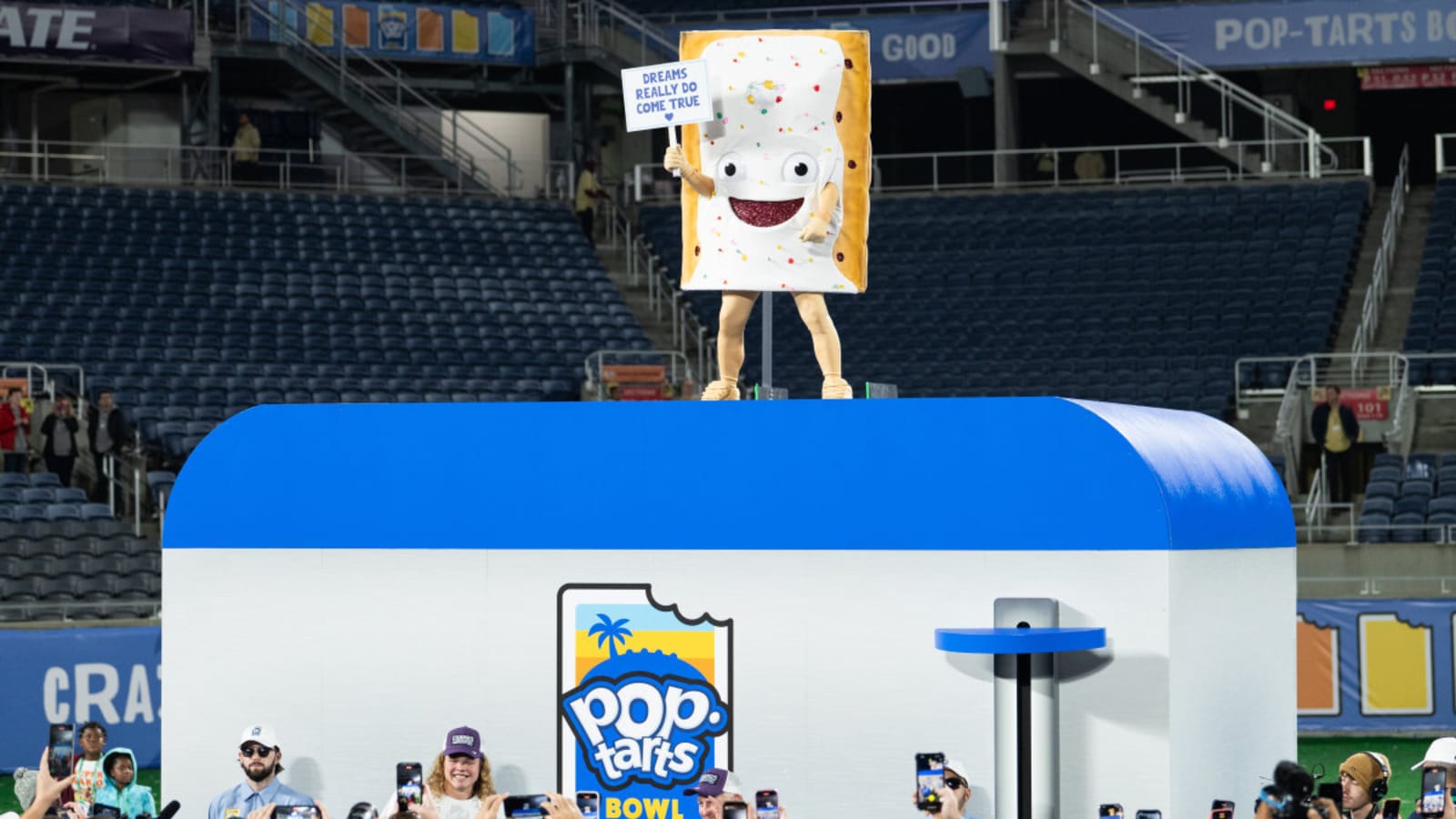 College Football’s Pop-Tarts Bowl Reveals Big News