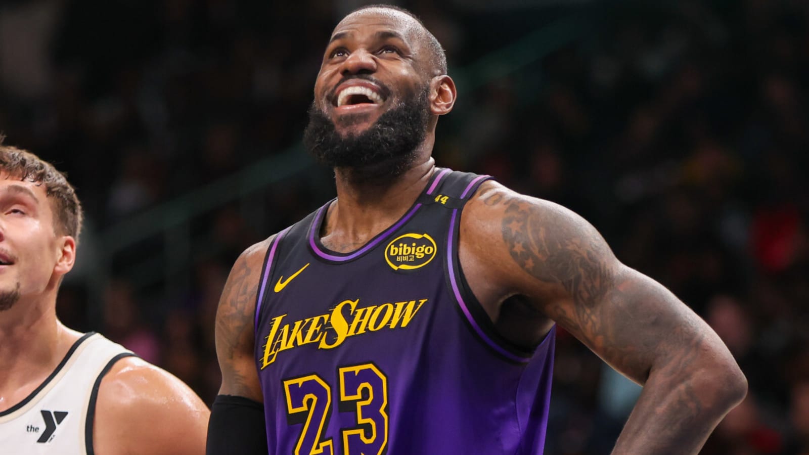 LeBron James Goes Viral Over &#39;1 Billion Mins&#39; Post