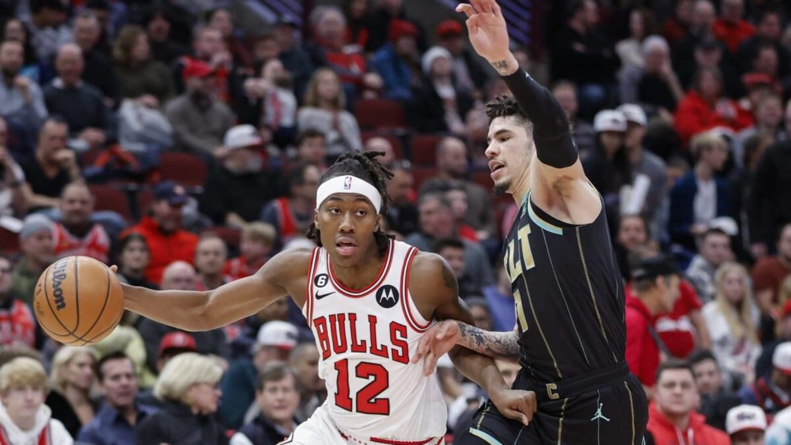 Ayo Dosunmu&#39;s Surprise Night Leads Bulls Past Hornets