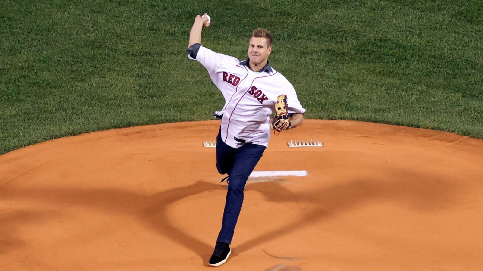 Jonathan Papelbon Sends Nine-Word Message After Alex Bregman News