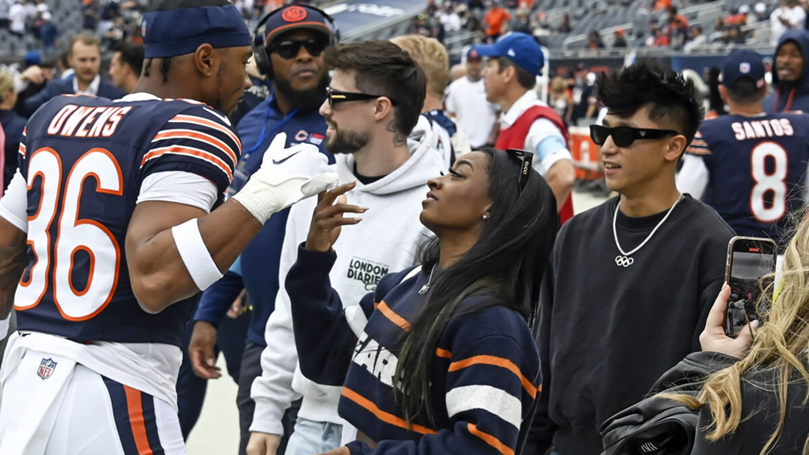 Simone Biles Had Perfect Reaction to Husband Jonathan Owens&#39; Touchdown-Saving Play