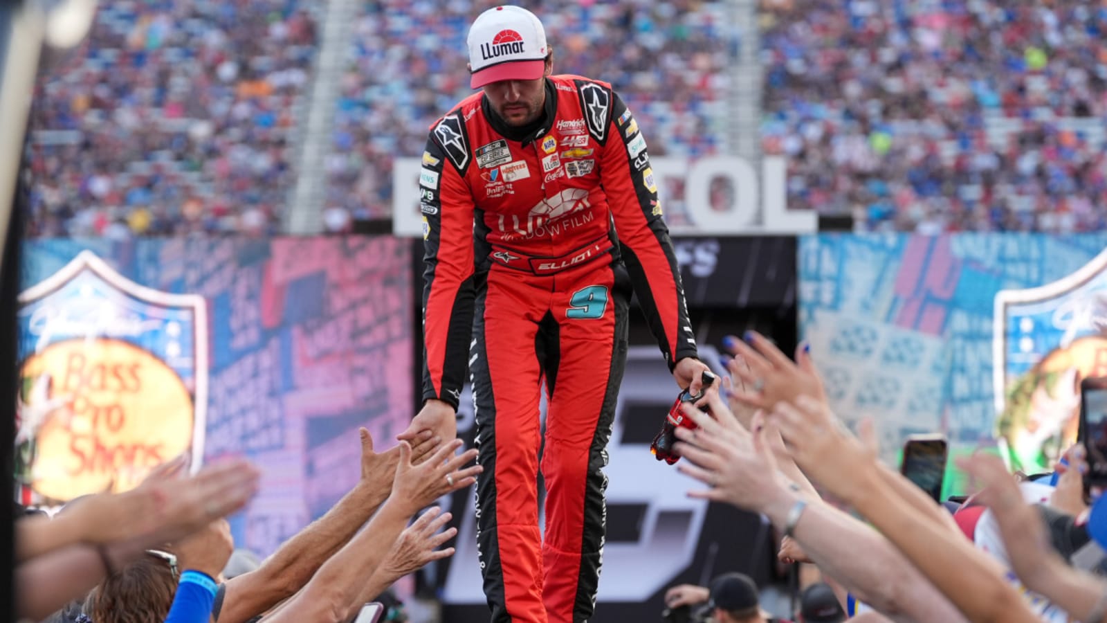 Chase Elliott Receives Special New Paint Scheme for 2025