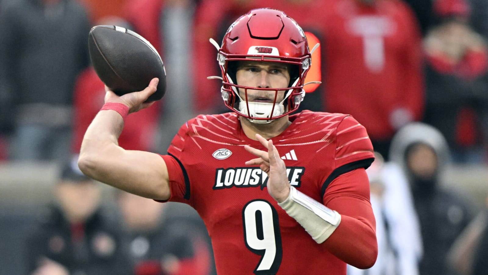 2025 NFL Draft Scouting Report: Louisville QB Tyler Shough