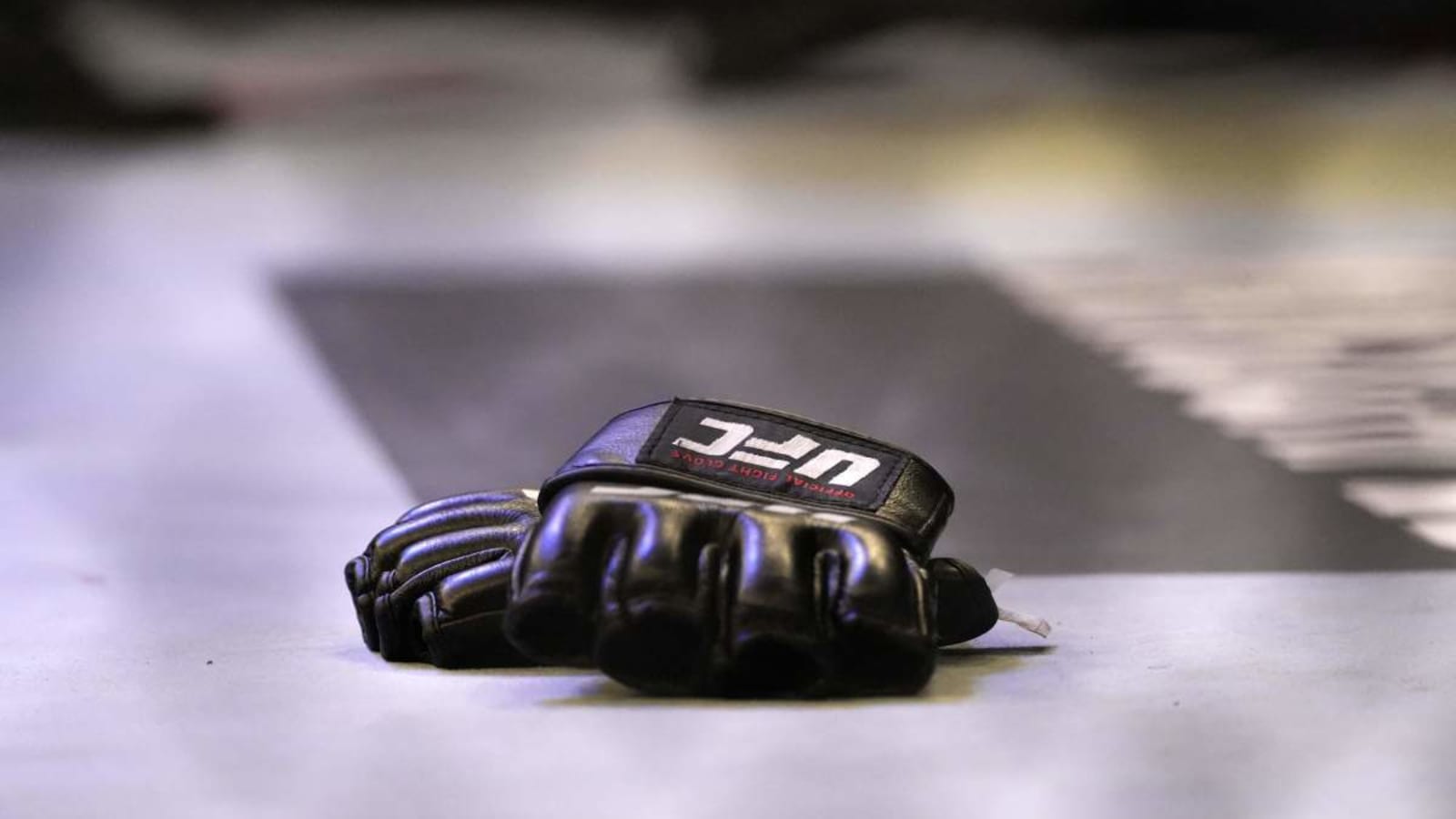 UFC Fan-Favorite Fighter Retires After Devastating Loss