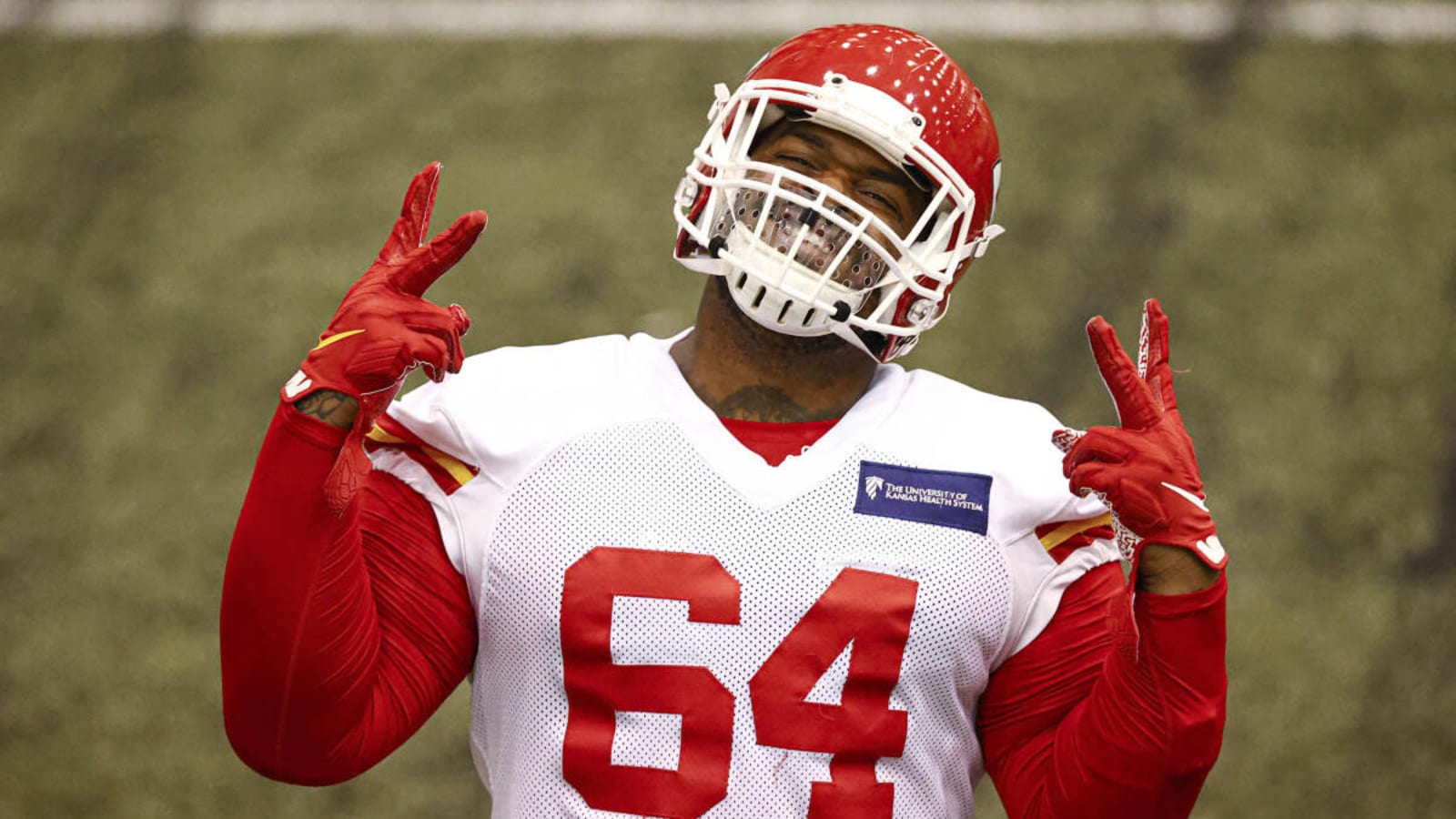 Chiefs add veterans with Super Bowl experience in latest roster moves