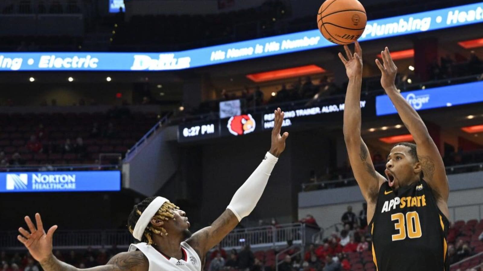 Ellis&#39; Game-Winning Layup Waived Off, Louisville Comeback vs. App State Falls Short