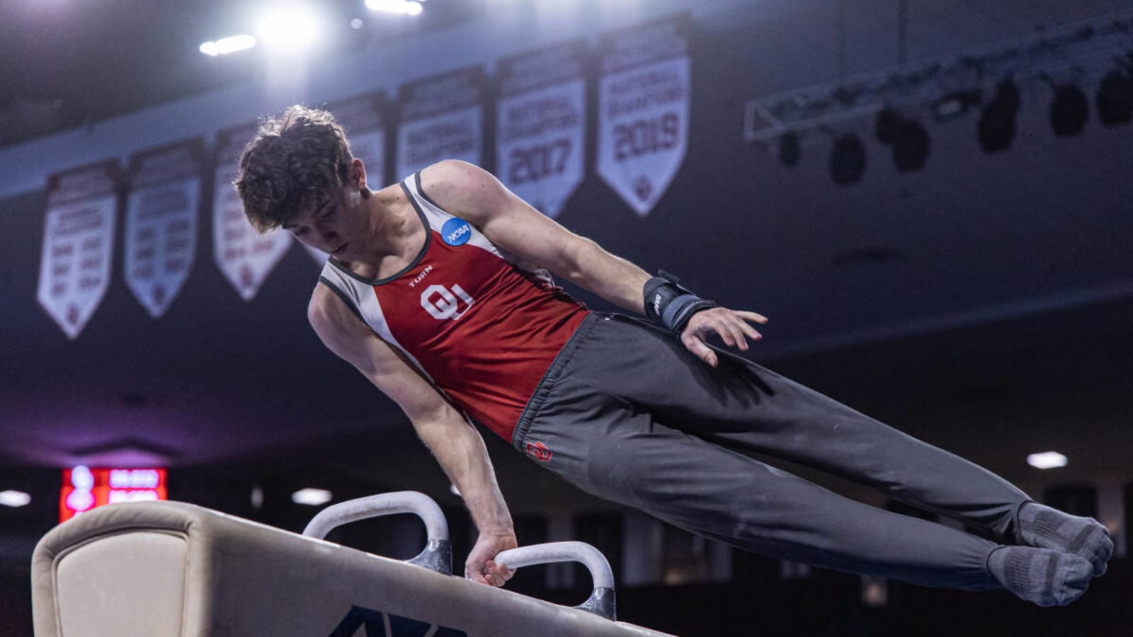 Gymnastics: Oklahoma Sweeps Conference Awards