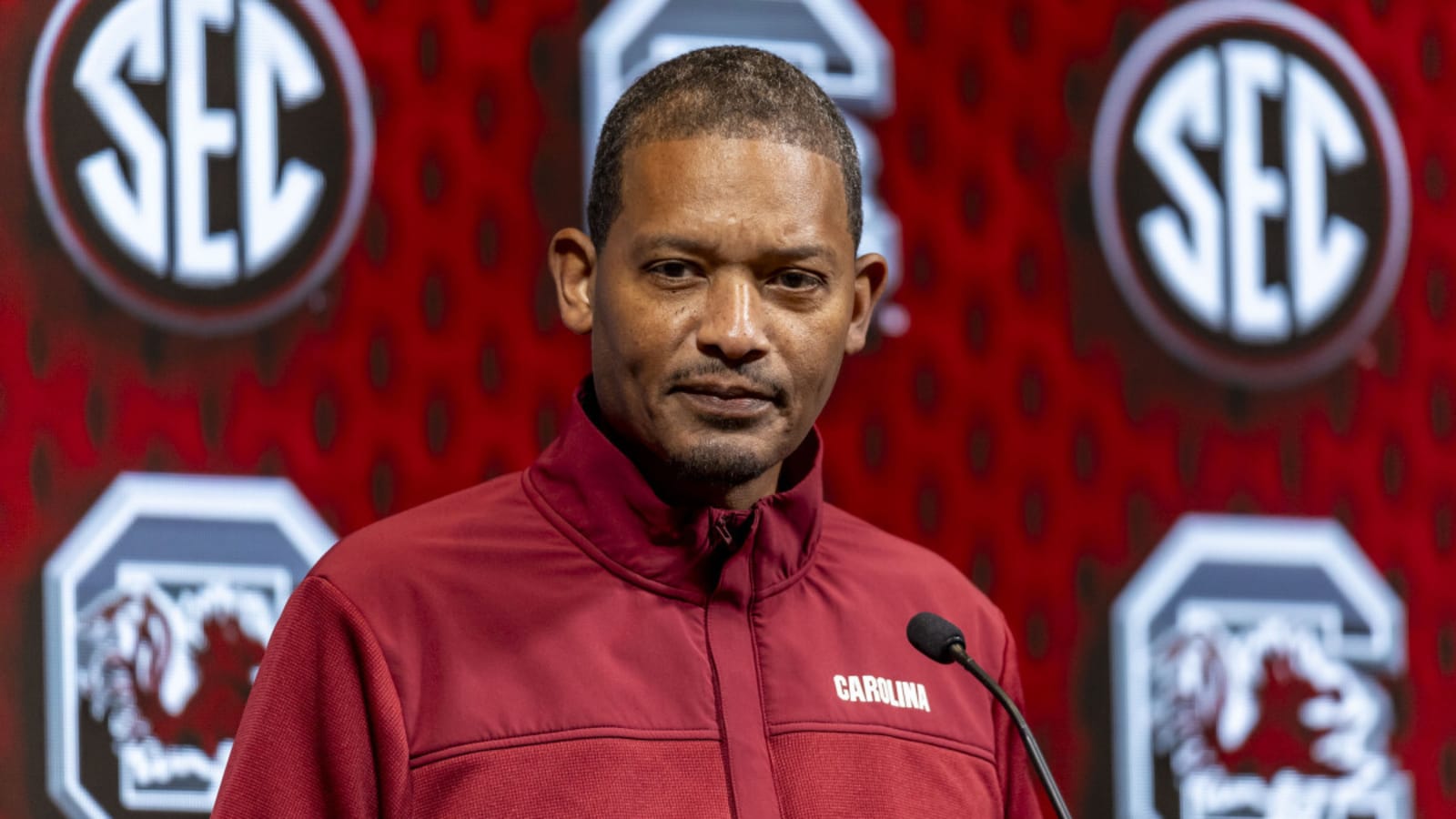 SEC school offers Collin Murray-Boyles $2.5 million to leave South Carolina