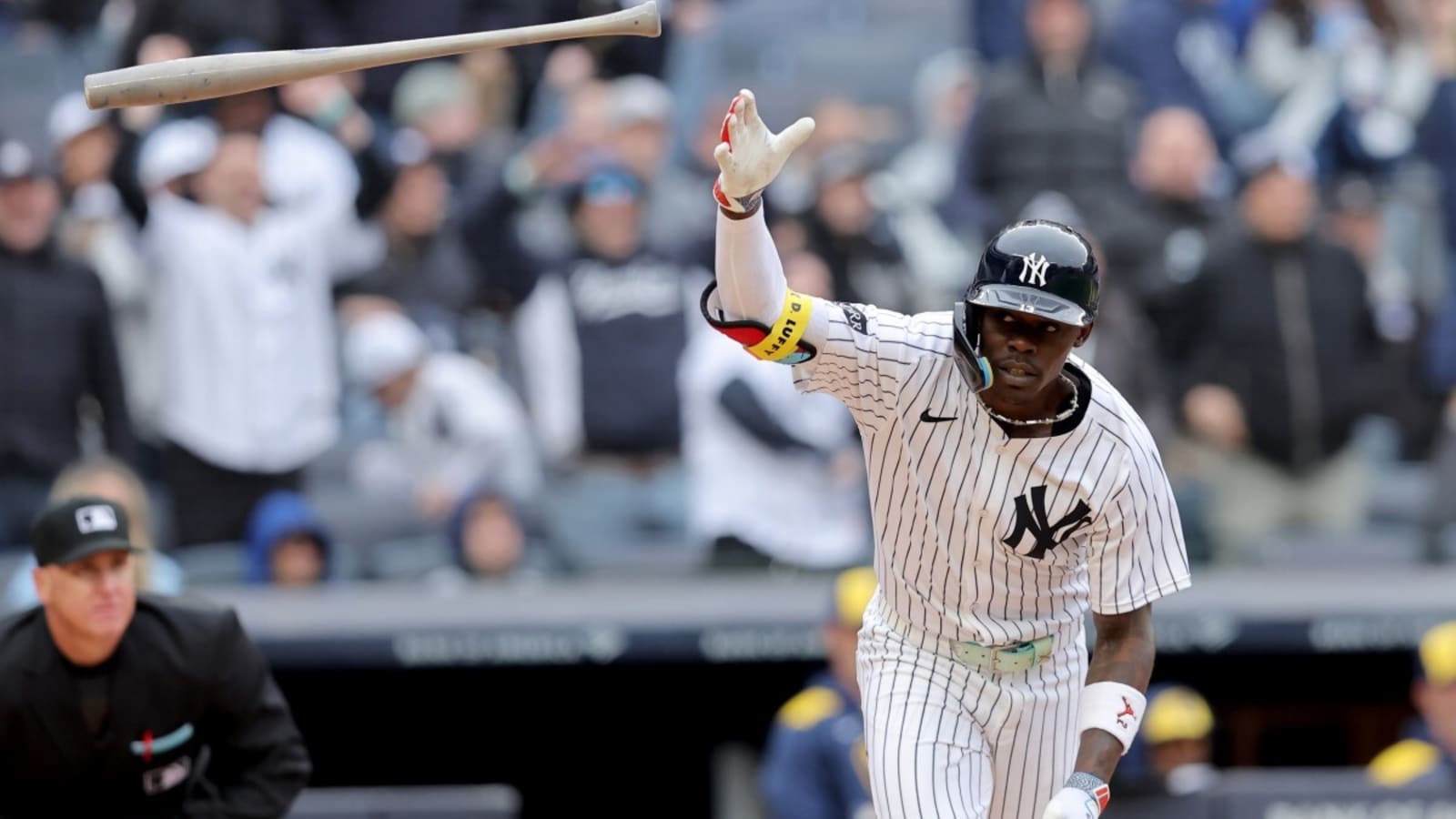 Jazz Chisholm, Jr. and Yankees Respond Loudly to &#39;Torpedo Bats&#39; Controversy