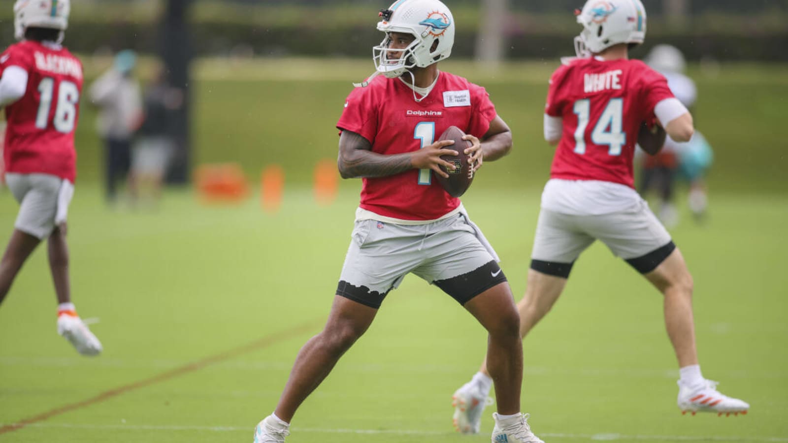 Tua Tagovailoa bucks recent controversy on first day of Miami Dolphins&#39; OTAs