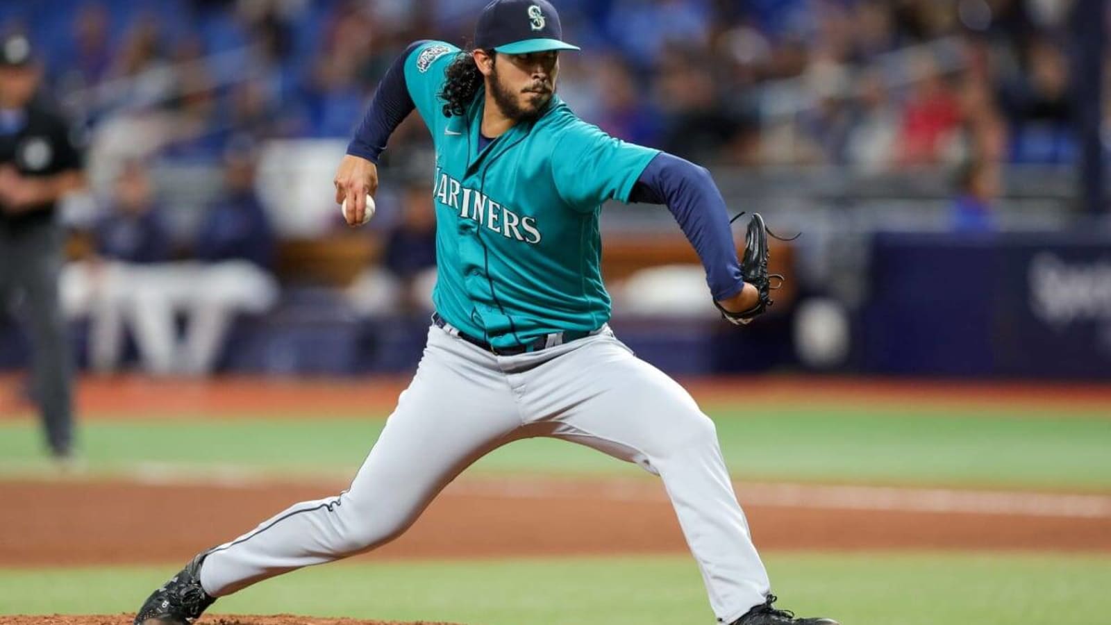 Key Seattle Mariners Reliever Battling Previously Unknown Injury