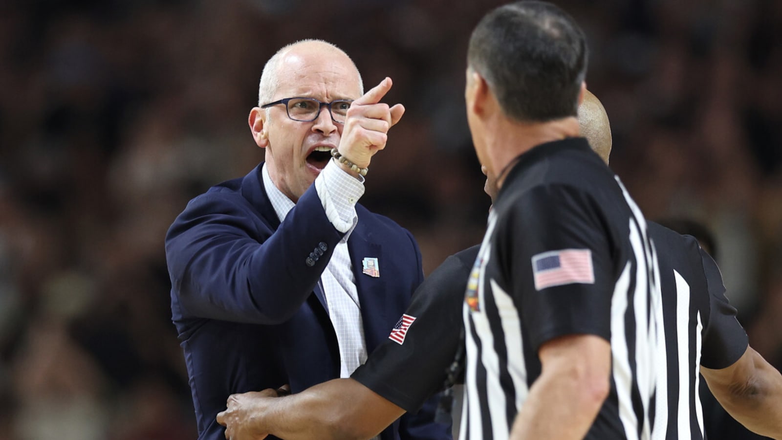Dan Hurley Calls Out Officiating After UConn&#39;s Loss In Maui Monday